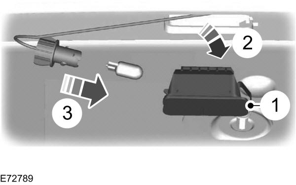 Sostituzione di una lampadina - 4 porte 