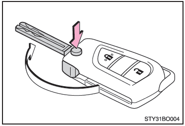 Utilizzo della chiave con radiocomando a distanza (tipo B)